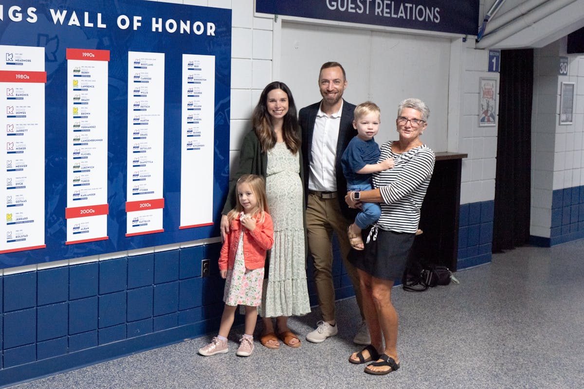 bushee&-fam-at-w-o-h-67b7937de059c.png